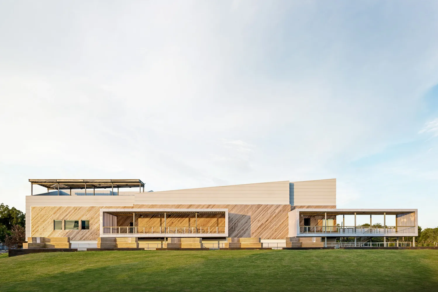 White Oak Music Hall by SCHAUM/SHIEH 3 White Oak Music Hall by SCHAUM/SHIEH
