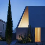 Emre Arolat Architecture Designs a New Home Concept for a Fire-Affected LA Landscape