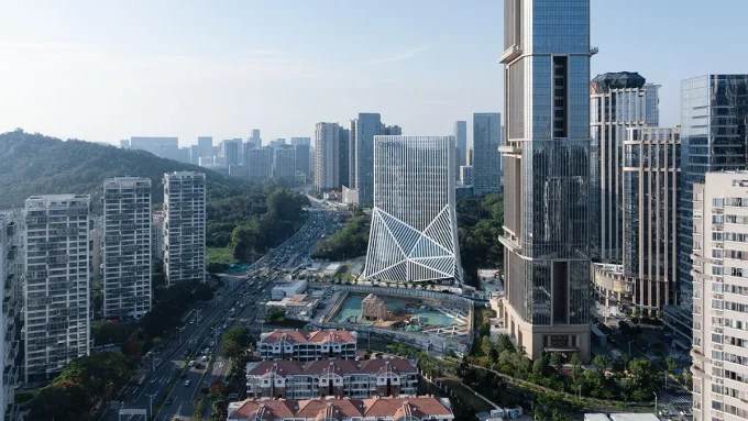 OMA Completes Sculptural JOMOO Headquarters in Xiamen, China