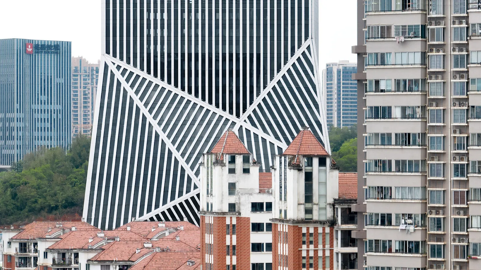 OMA Completes Sculptural JOMOO Headquarters in Xiamen, China 7 OMA Completes Sculptural JOMOO Headquarters in Xiamen, China