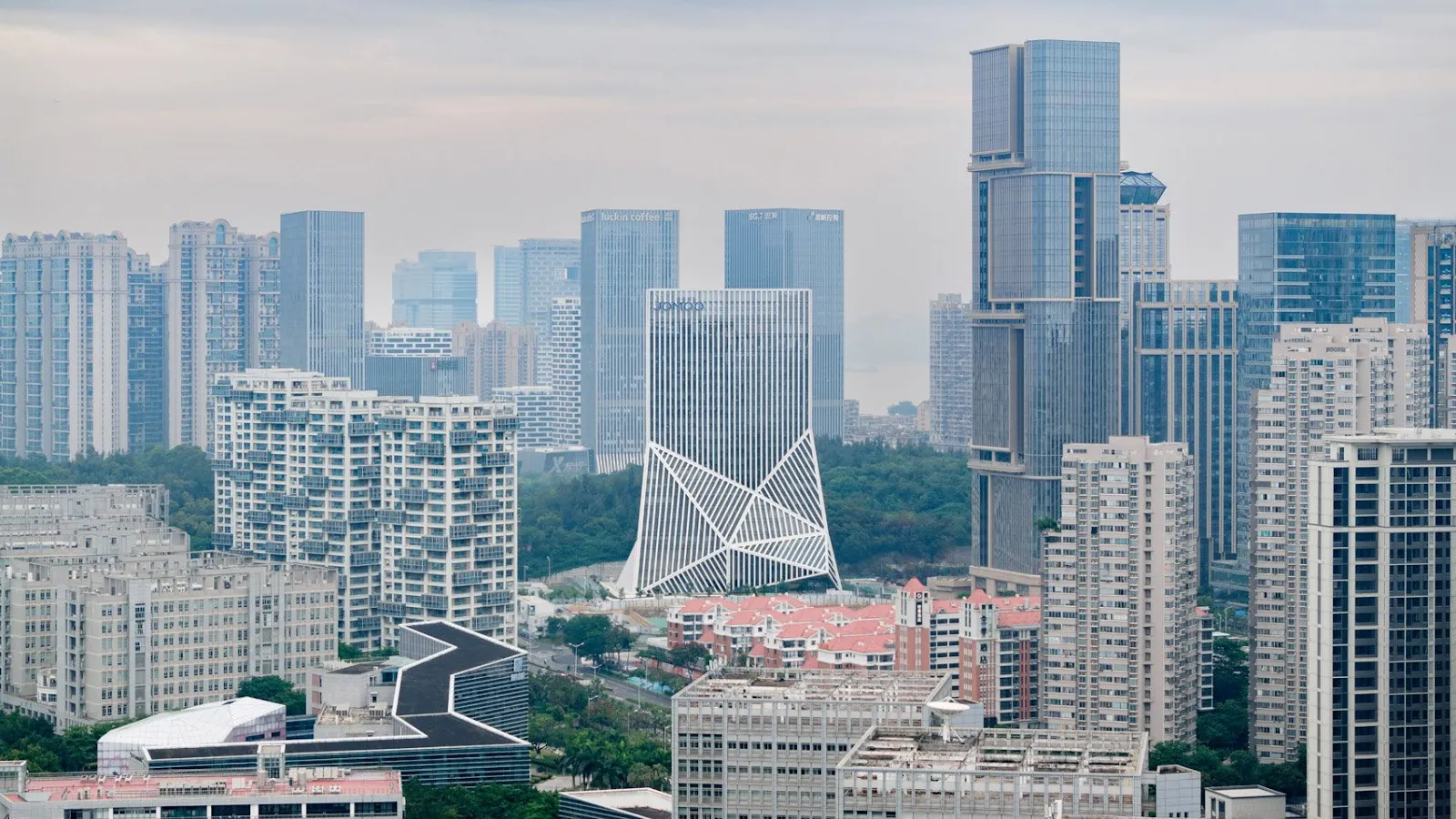 OMA Completes Sculptural JOMOO Headquarters in Xiamen, China 3 OMA Completes Sculptural JOMOO Headquarters in Xiamen, China