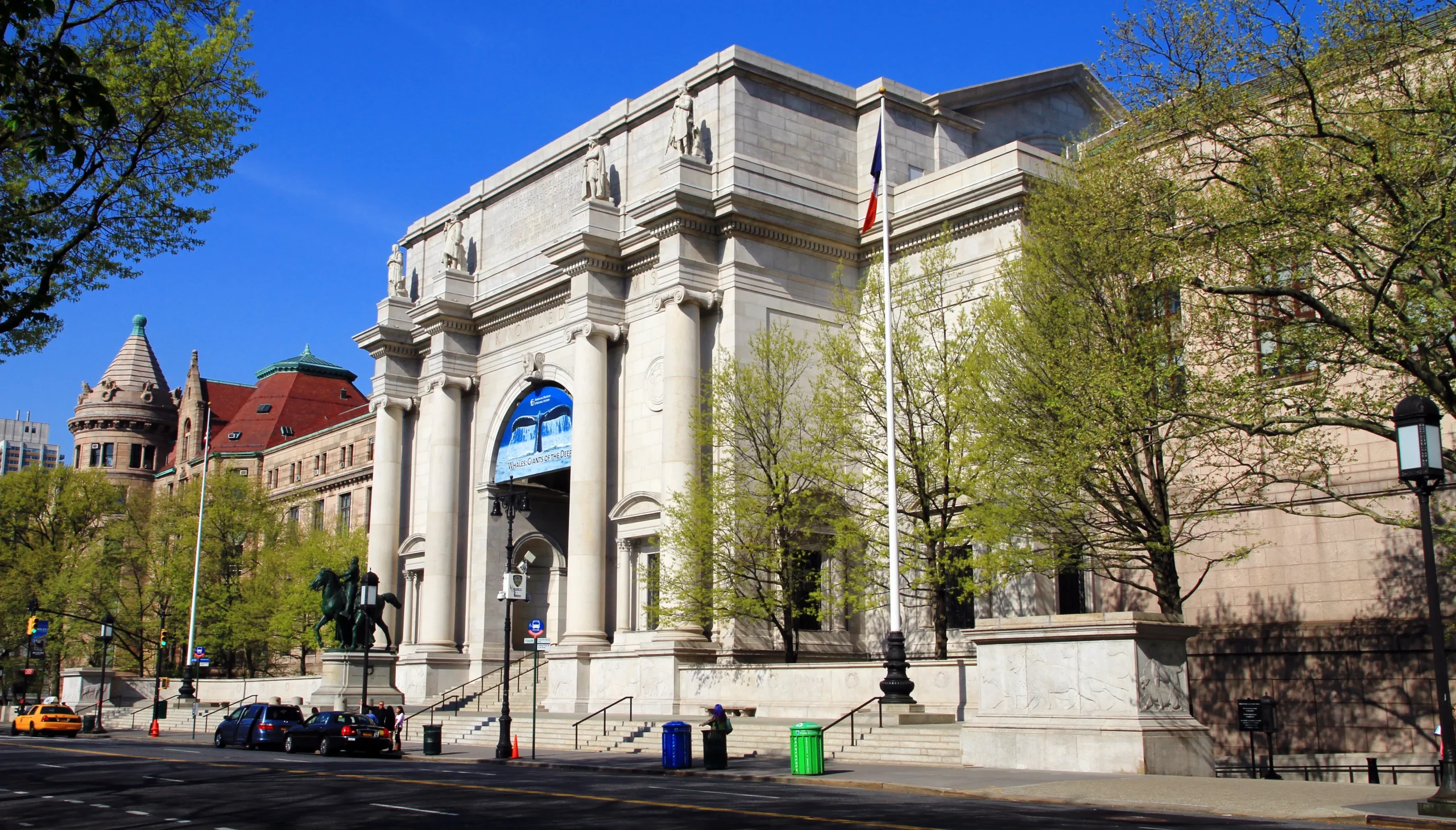 Top 10 Largest Museums in the World 6 Top 10 Largest Museums in the World