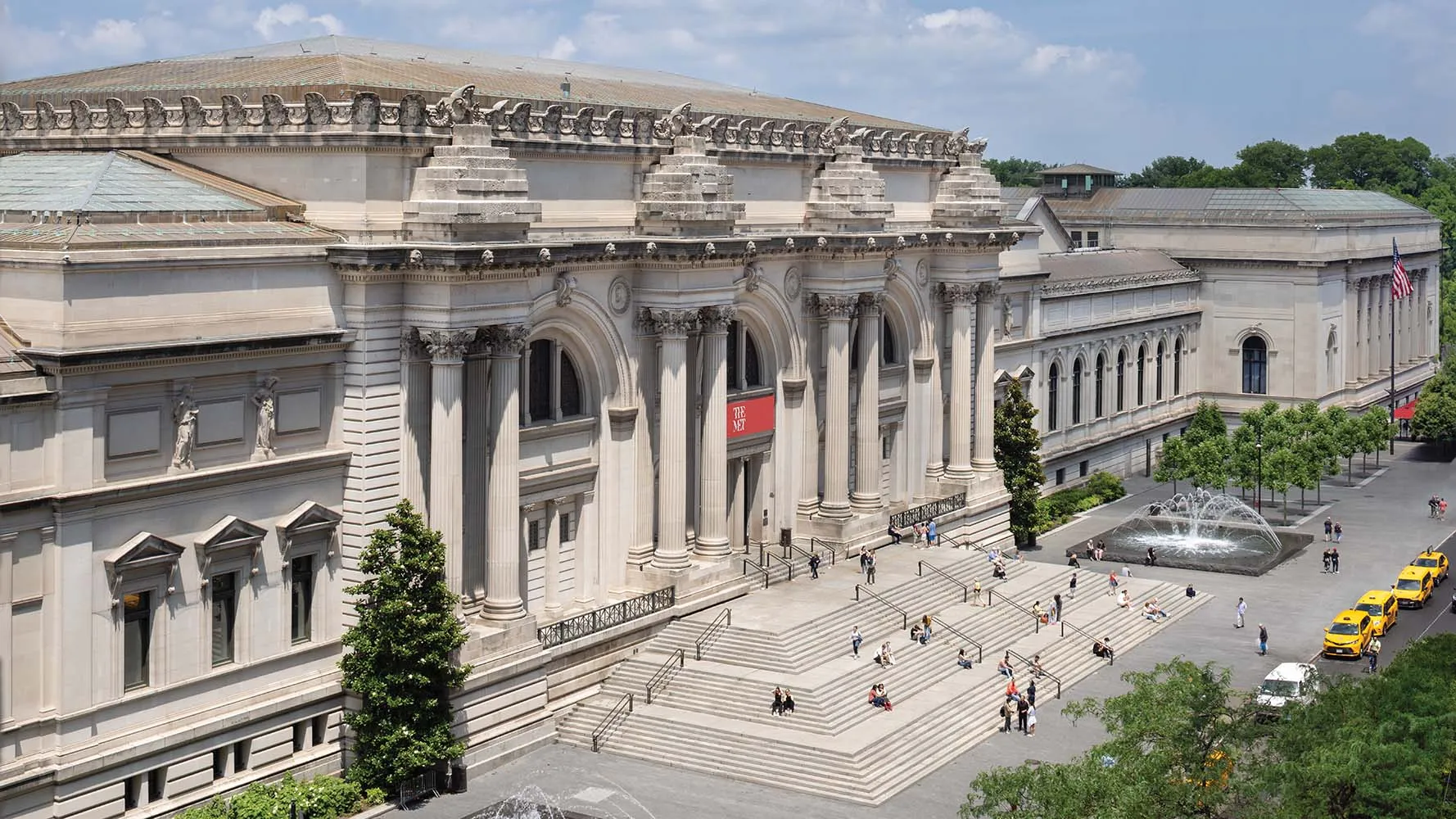 Top 10 Largest Museums in the World 4 Top 10 Largest Museums in the World