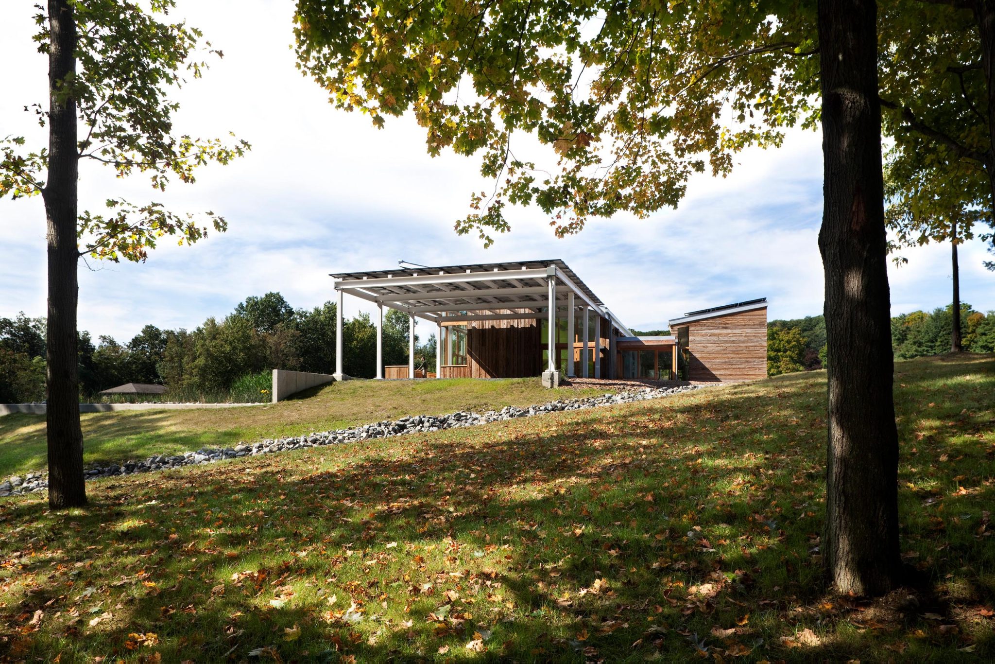 Can we be better ancestors? The relevance of Regenerative architecture today 2 Regenerative architecture