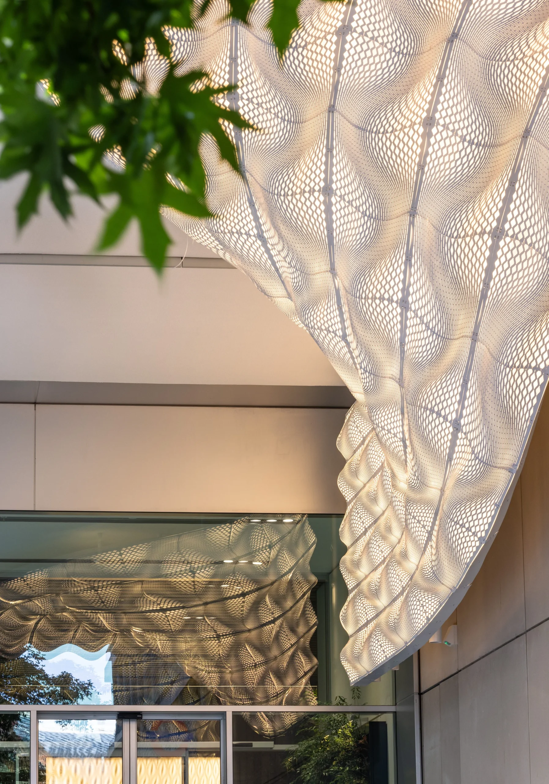 Mamou-Mani’s 3D-Printed RIVA Sculpture at King’s Cross 5 RIVA Installation at King’s Cross by Mamou-Mani Architects