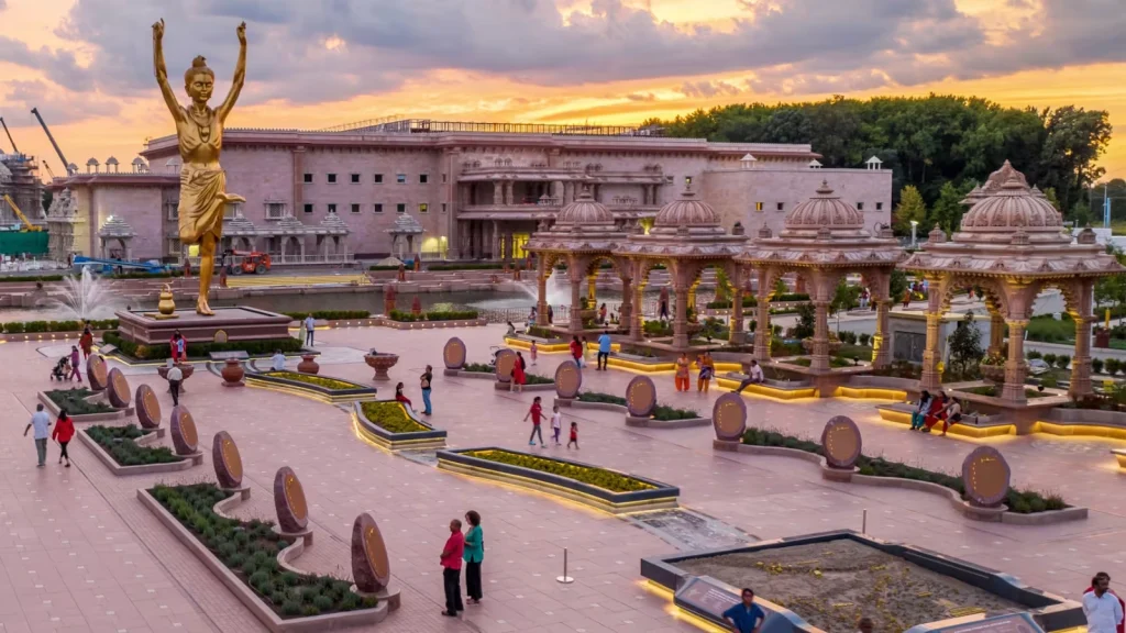Robbinsville’s Akshardham: The Largest Hindu Temple Outside Asia 6 Robbinsville’s Akshardham: The Largest Hindu Temple Outside Asia