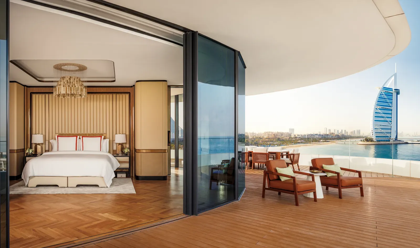 Superyacht-Inspired Jumeirah Marsa Al Arab Opens in Dubai 4 Superyacht-Inspired Jumeirah Marsa Al Arab Opens in Dubai