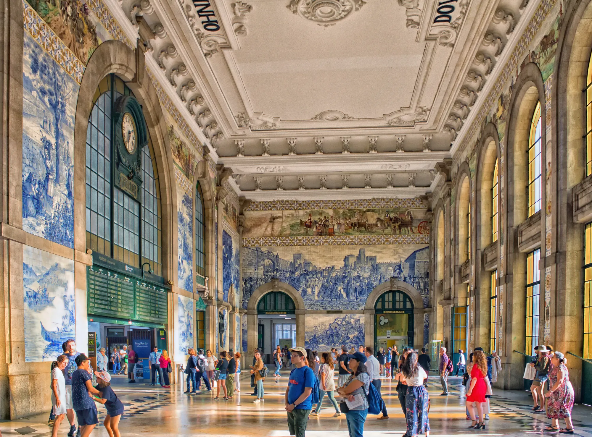 Porto City Guide: Portugal’s Cultural Powerhouse 17 Porto City Guide: Portugal’s Cultural Powerhouse