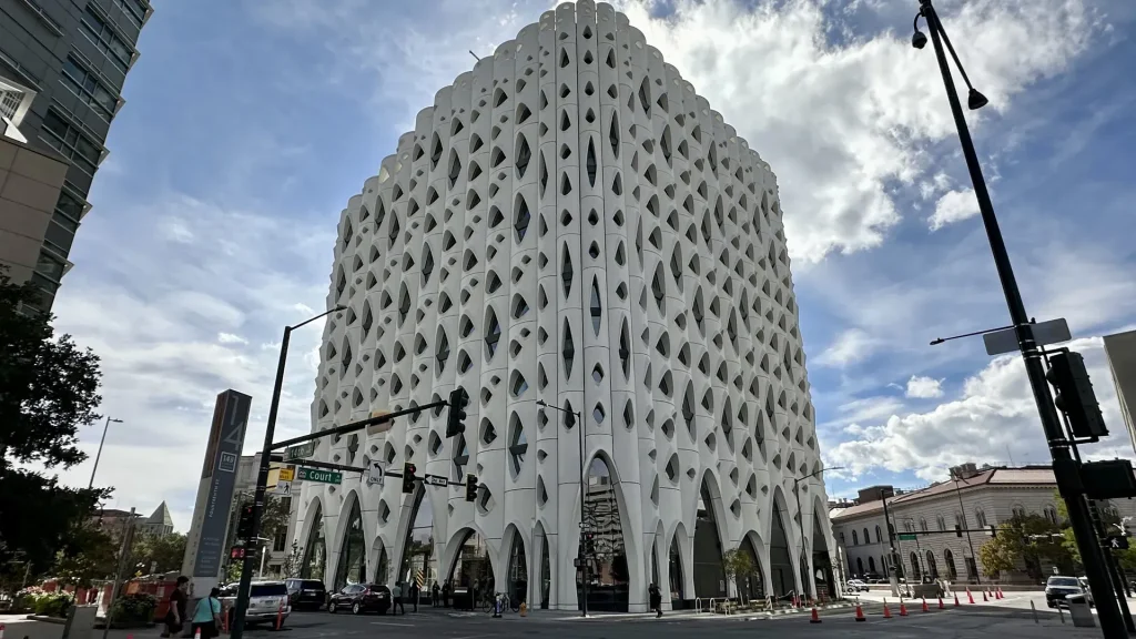 Populus Hotel: A Landmark Built from Nature by Studio Gang 2 Populus Hotel: A Landmark Built from Nature by Studio Gang