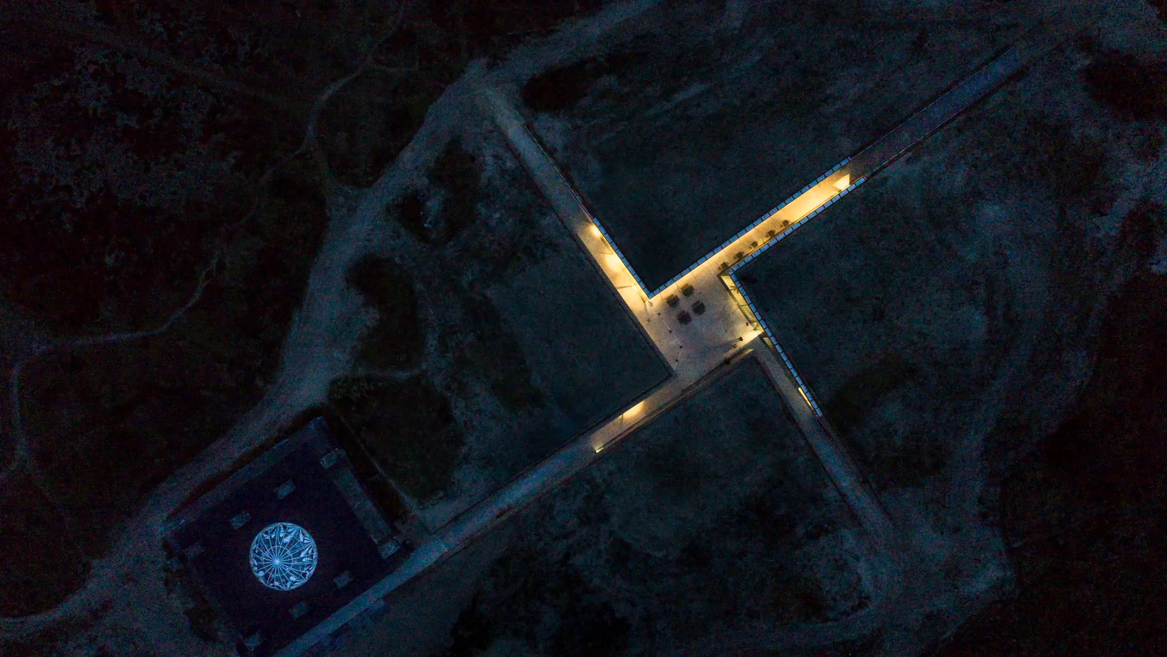 7 Impressive Underground Structures in The World 3 Tirpitz Bunker © Laurian Ghinitoiu / 7 Impressive Underground Structures in The World