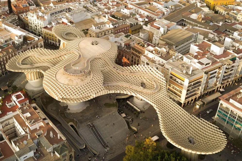 Setas de Sevilla: The World’s Largest Wooden Structure by J. Mayer H. 10 Setas de Sevilla: The World’s Largest Wooden Structure by J. Mayer H.