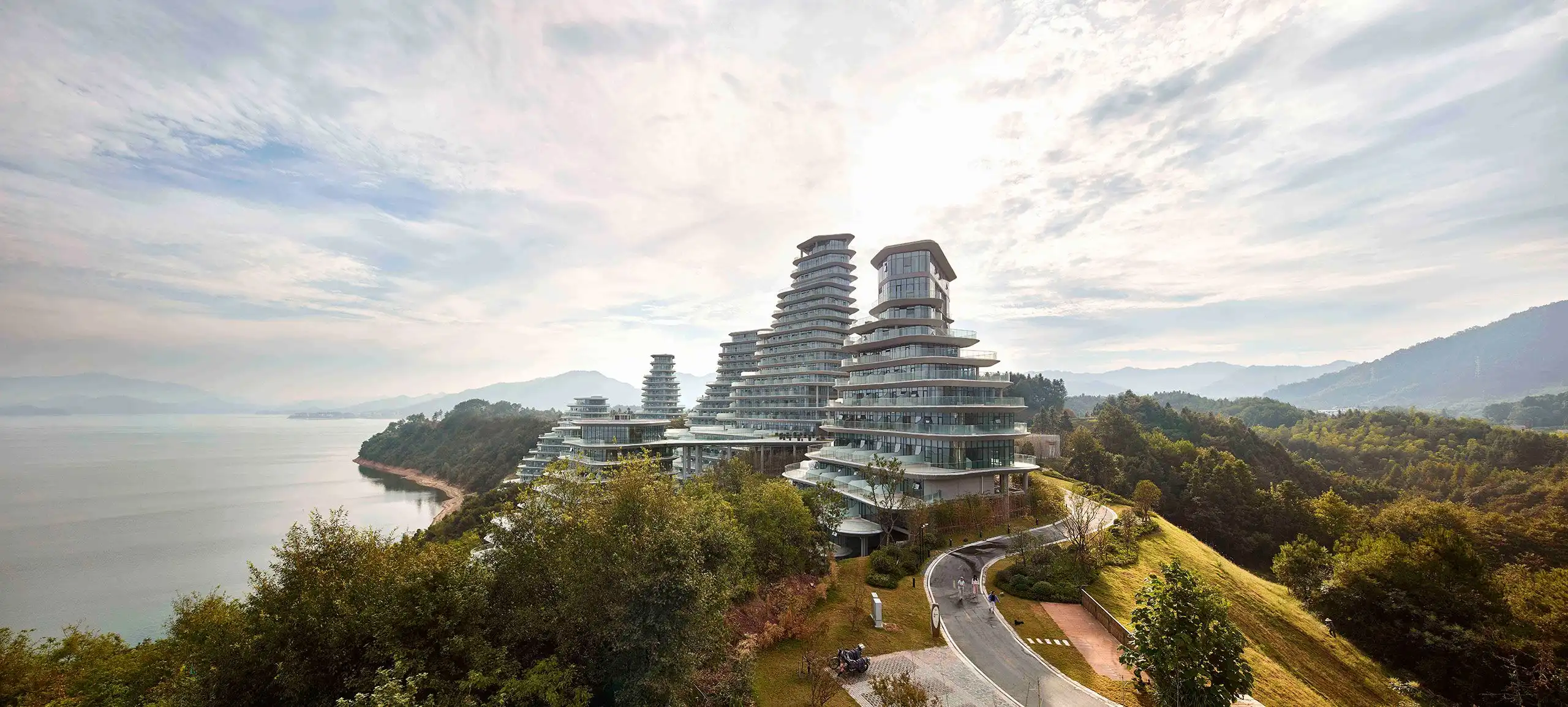 Parametric Peaks: The Algorithm Behind Huangshan Mountain Village