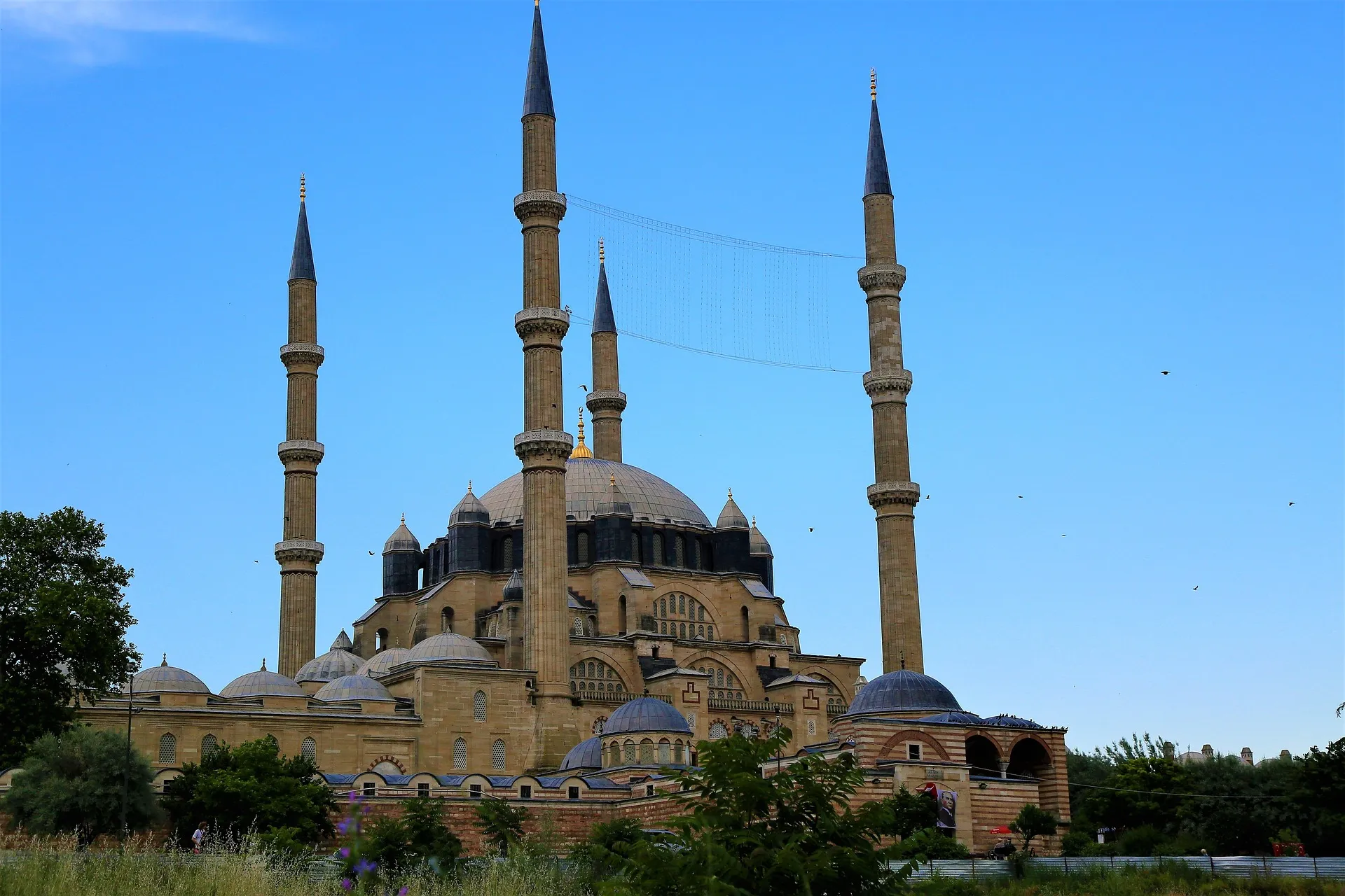 The Architectural Genius of The Ottoman Empire: Mimar Sinan and 10 Iconic Mosques