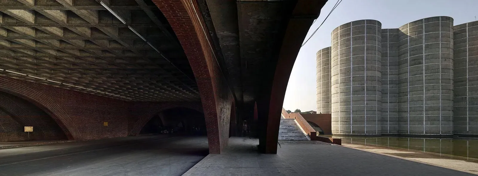Sculpting Daylight: 10 Buildings Where Light Shapes Space 22 National Parliament House, Louis Kahn, Bangladesh