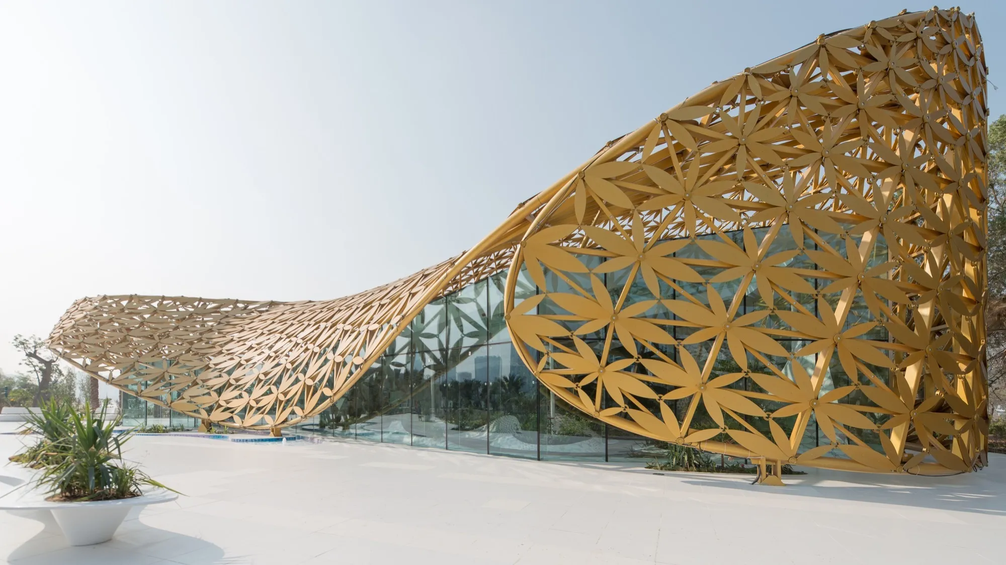 8 Inspiring Buildings Designed With Animal-Friendly Architecture 3 8 Inspiring Buildings Designed With Animal-Friendly Architecture