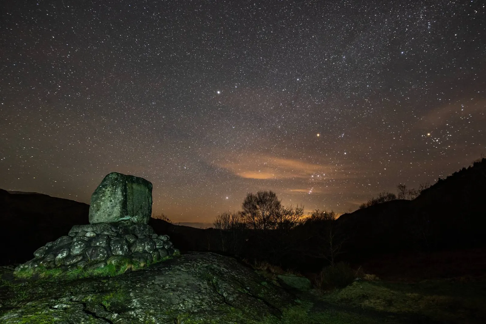 Celestial Architecture: The Best-Designed Spaces to Experience Meteor Showers 11 Celestial Architecture: The Best-Designed Spaces to Experience Meteor Showers
