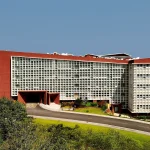 Guizhou Media School Library by West-Line Studio