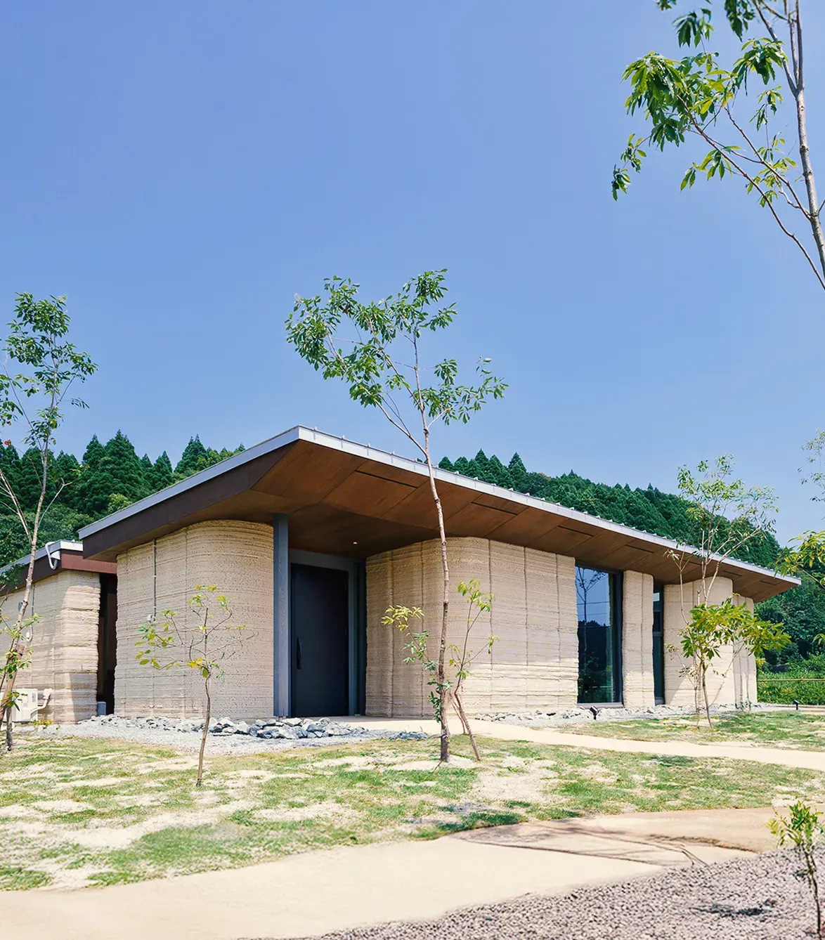 Japan’s First 3D-Printed Earth House Redefines Sustainable Construction 5 Japan’s First 3D-Printed Earth House Redefines Sustainable Construction