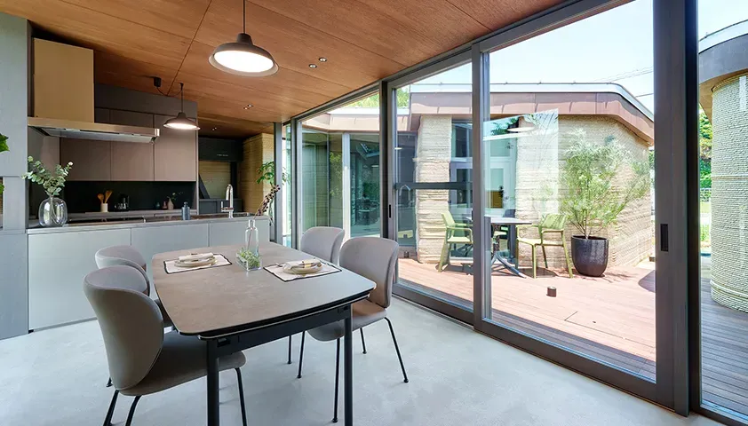 Japan’s First 3D-Printed Earth House Redefines Sustainable Construction 6 Japan’s First 3D-Printed Earth House Redefines Sustainable Construction