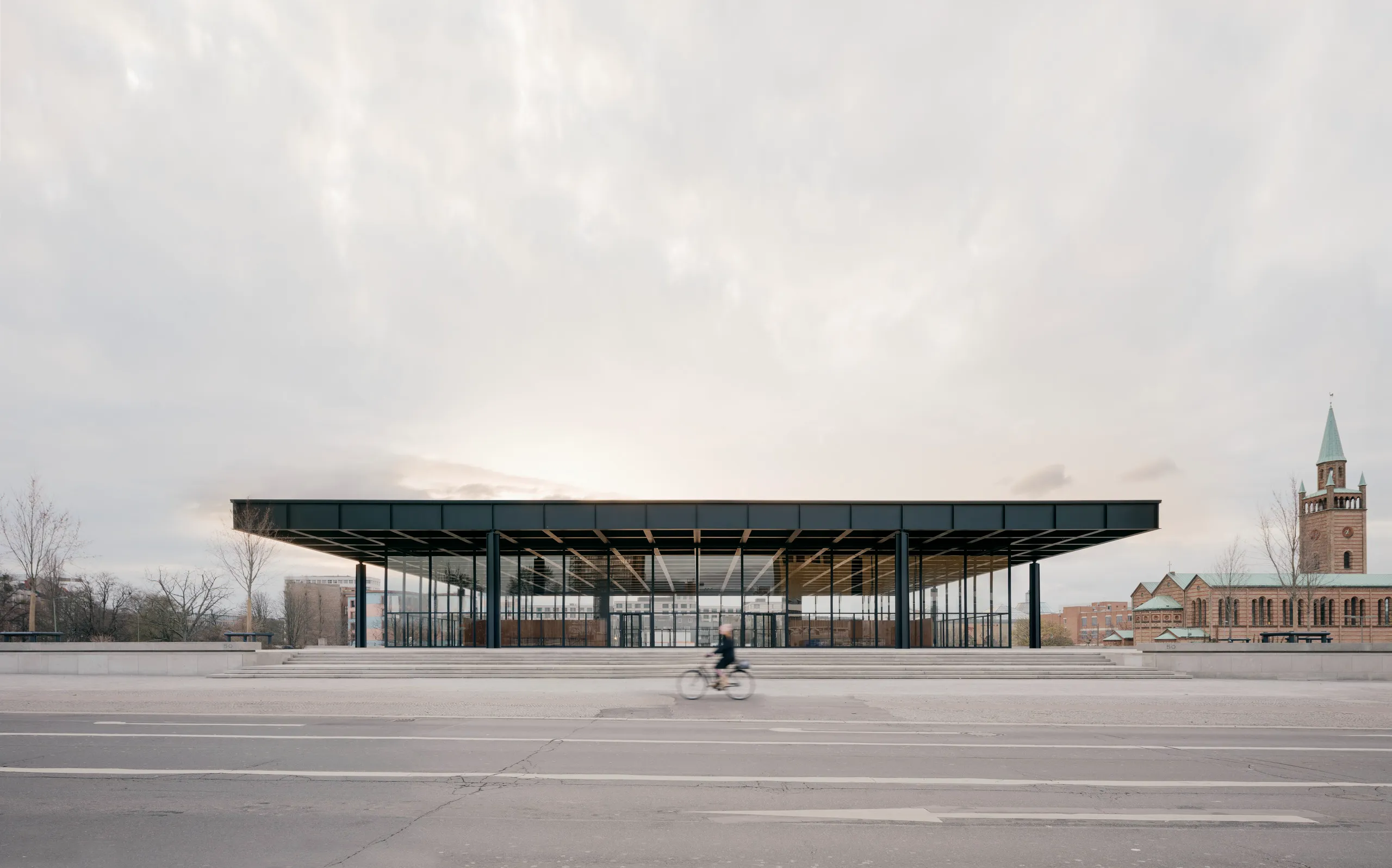 10 Landmark Buildings by David Chipperfield Architects 8 10 Landmark Buildings by David Chipperfield Architects