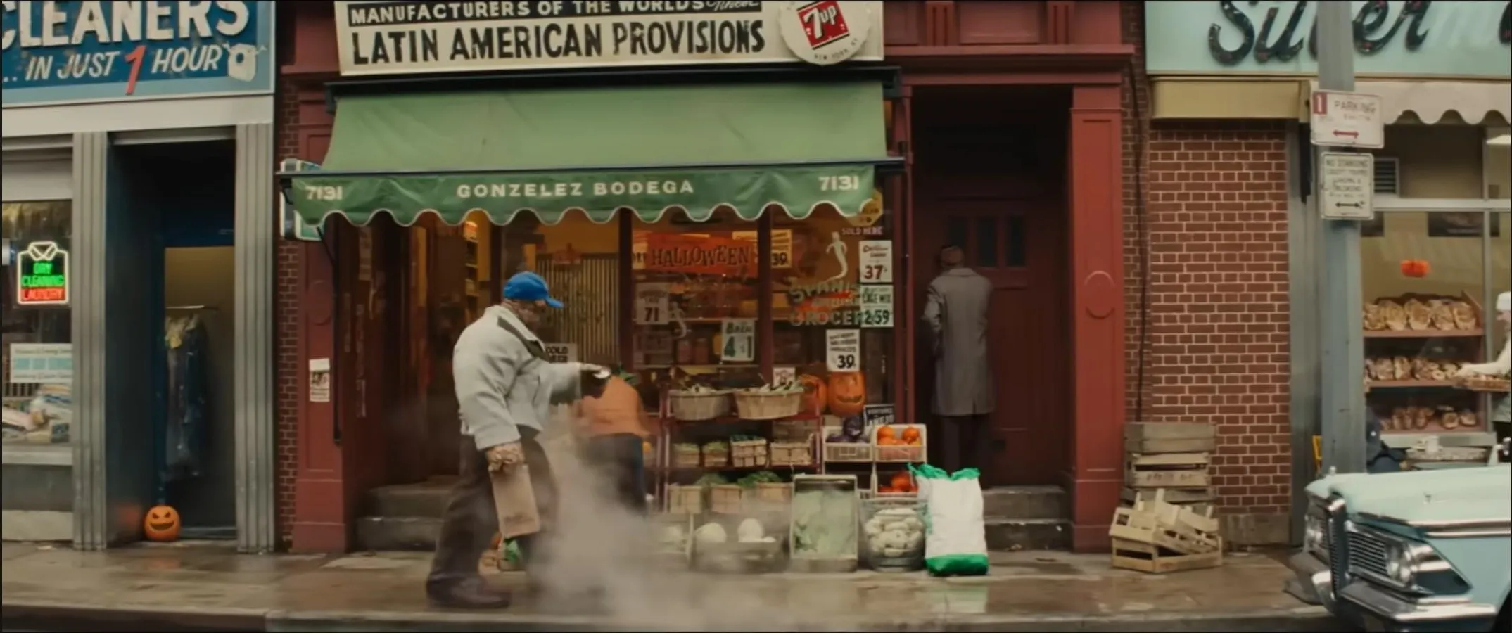 Googie’s Superhero Makeover: Retro-Futurism in Marvel’s ‘Fantastic Four: First Steps’ 6 Fantastic Four: First Steps