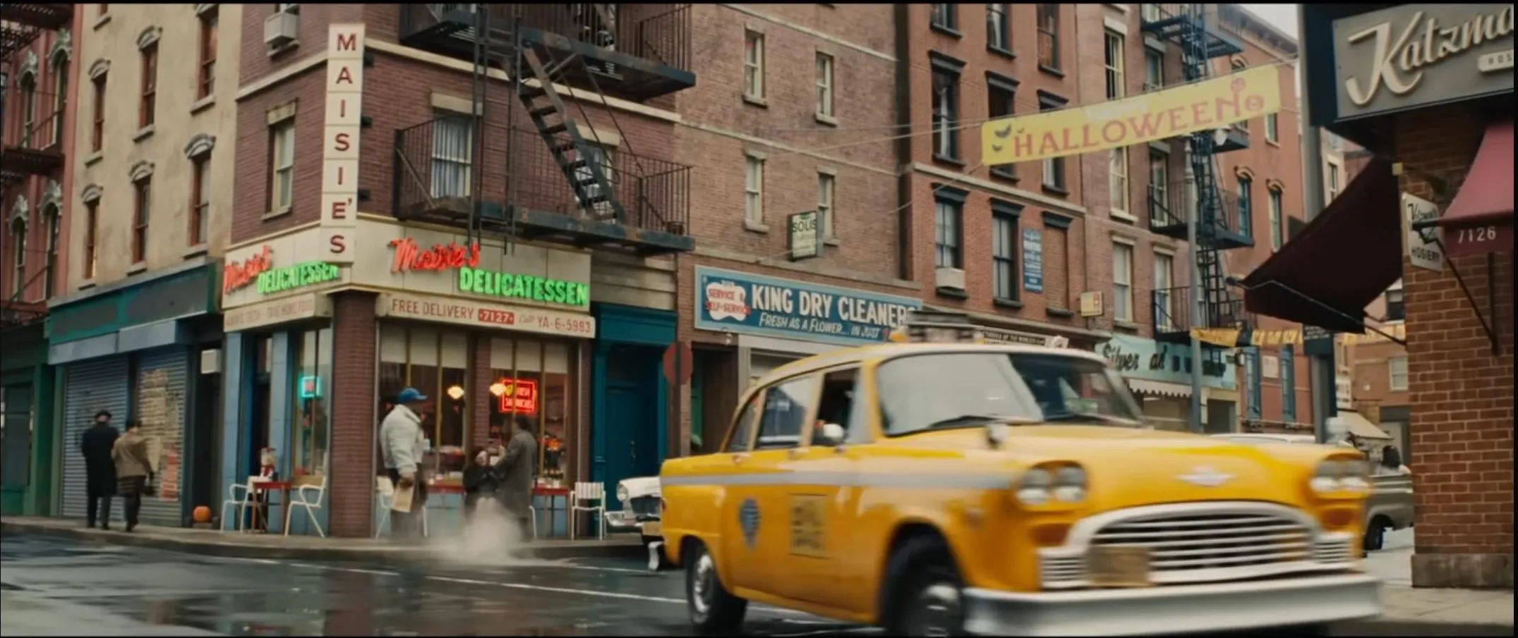 Googie’s Superhero Makeover: Retro-Futurism in Marvel’s ‘Fantastic Four: First Steps’ 7 Fantastic Four: First Steps