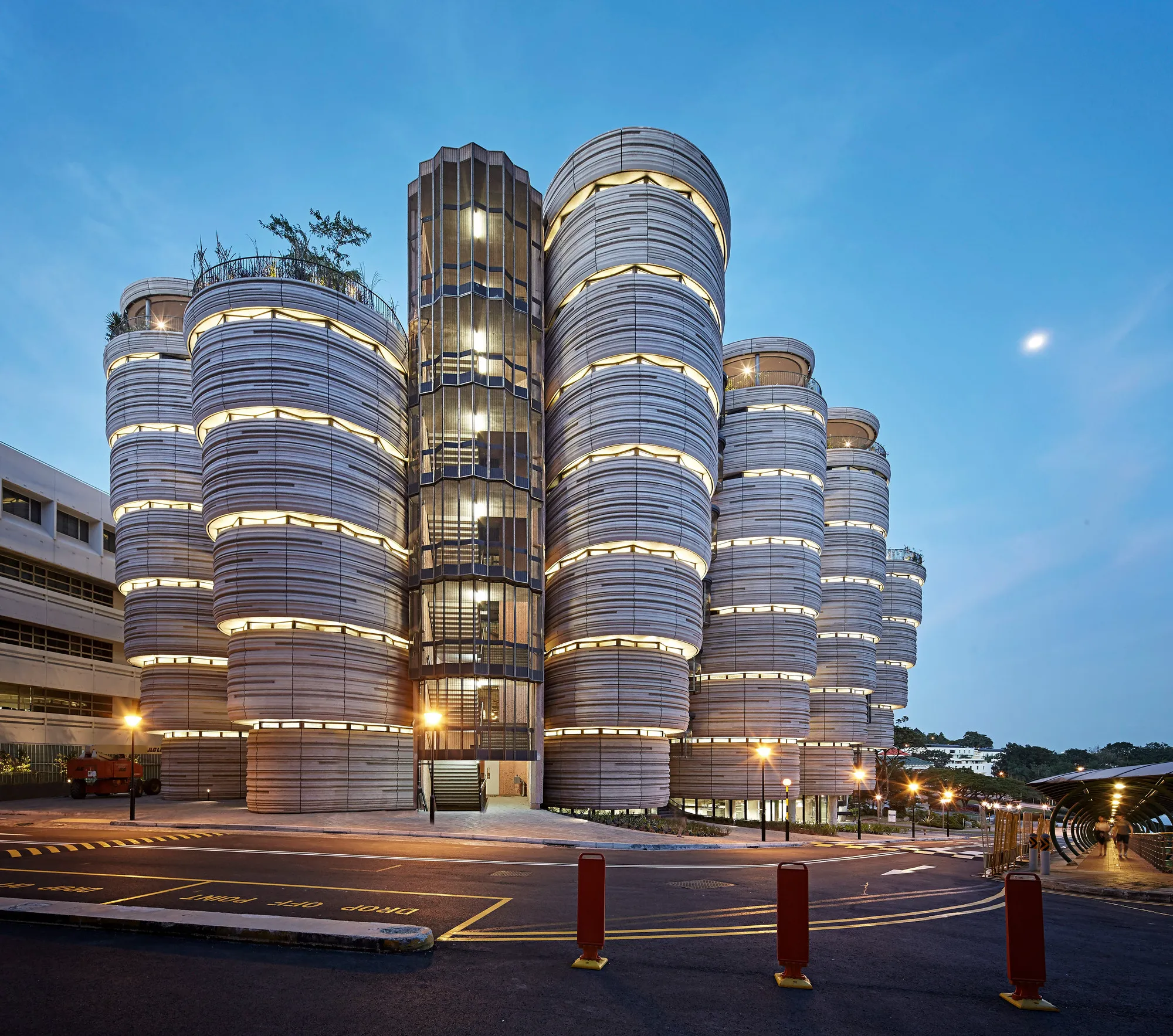 5 Mind-Bending Buildings Designed By Thomas Heatherwick