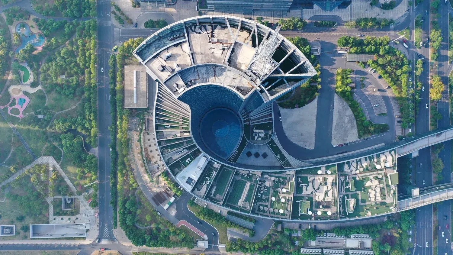 The Skyscraper Covered with Chinese Characters: Anhui Broadcasting \u0026 TV  Center, image size:1500x844