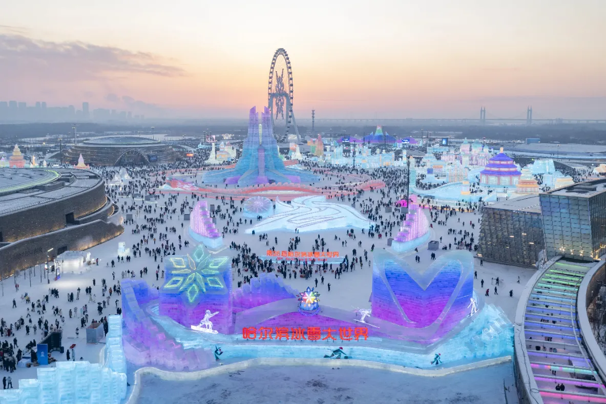 Harbin Ice Festival: World’s Largest Frozen Wonderland That Melts in Two Months 13 Harbin Ice Festival: World’s Largest Frozen Wonderland That Melts in Two Months