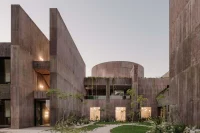 Women architects