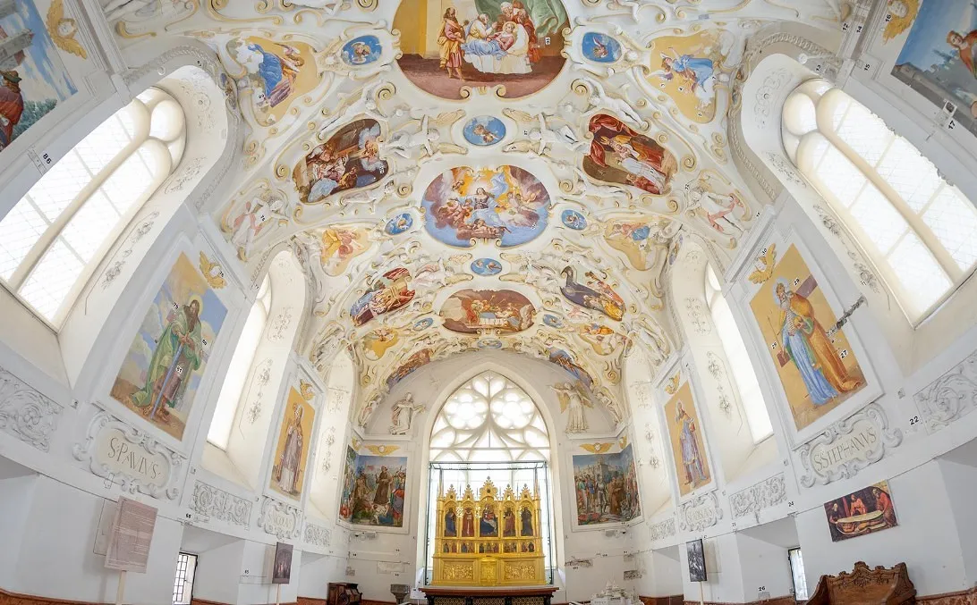 15 Iconic Castles Around the World 22 15 Iconic Castles Around the World
