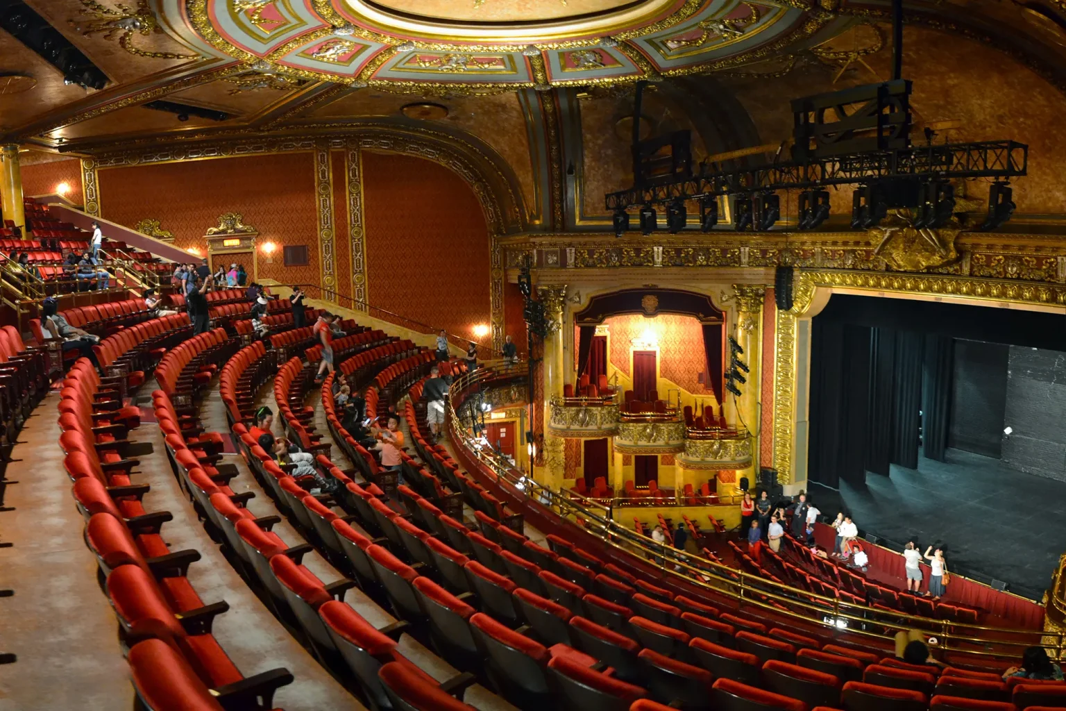 Beautiful Stages of Theatres and Opera Houses Around the World