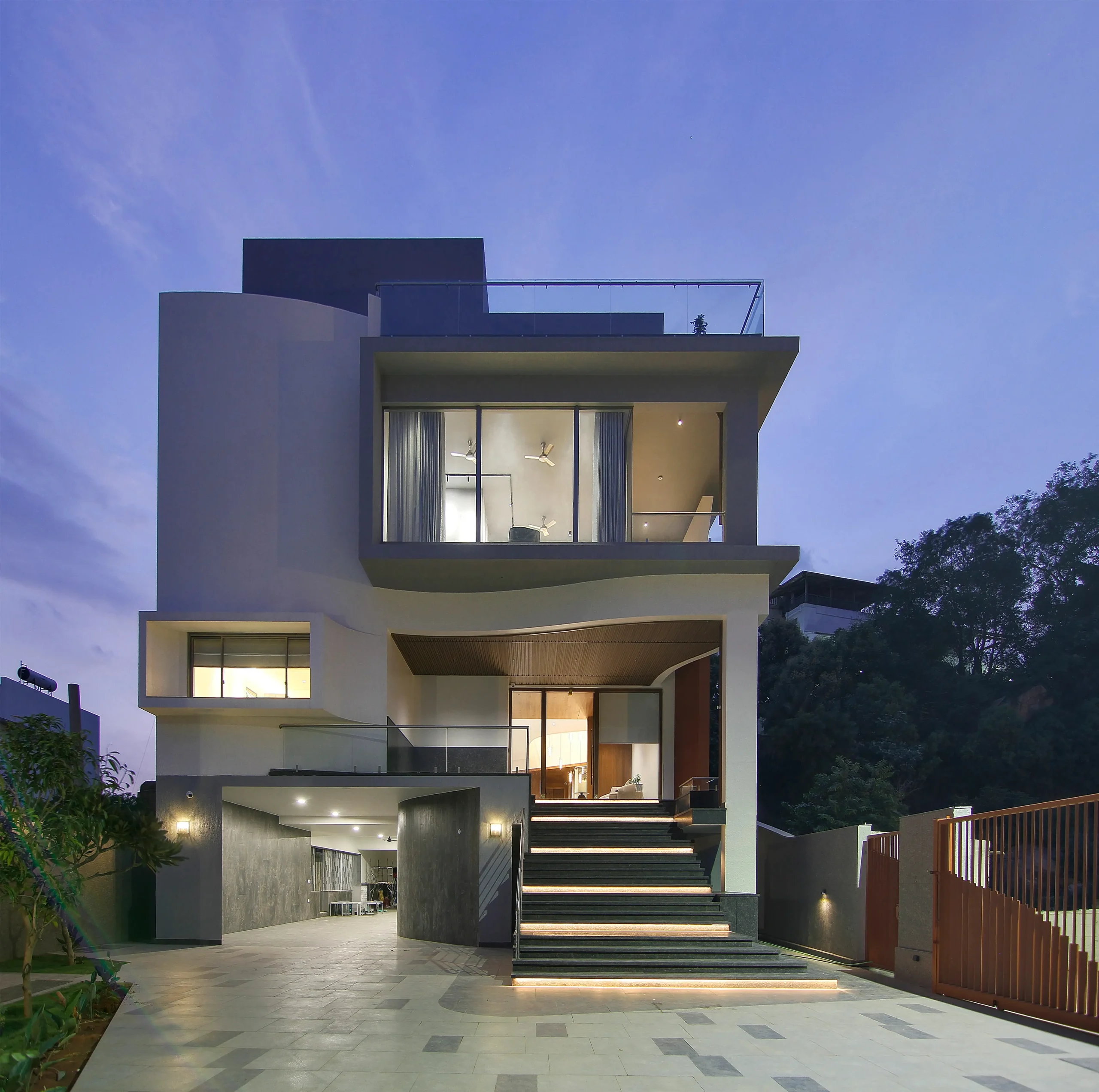 A Sculpted Home in Bengaluru Redefines the Urban Plot: Ale Mane House by N&RD