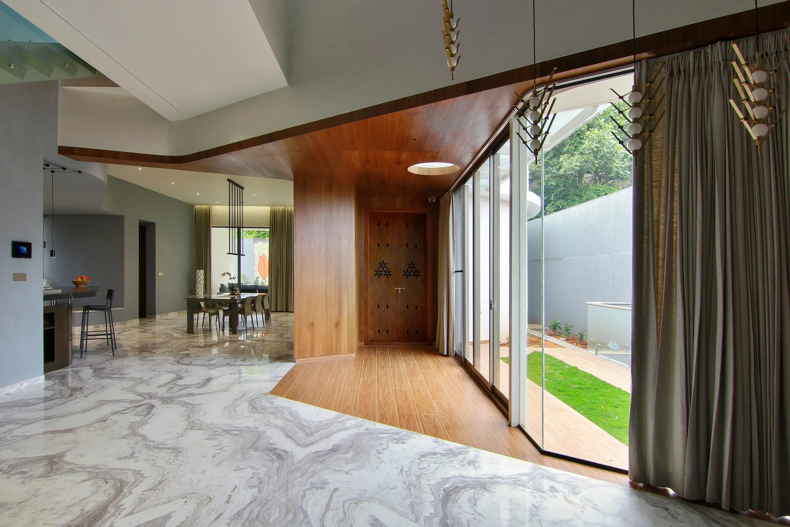 A Sculpted Home in Bengaluru Redefines the Urban Plot: Ale Mane House by N&RD
