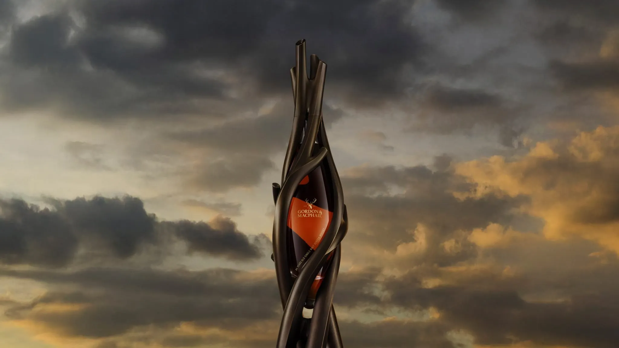 Artistry in Oak by Jeanne Gang Encases Whisky in Spiraling Biomorphic Form 12 Artistry in Oak by Jeanne Gang