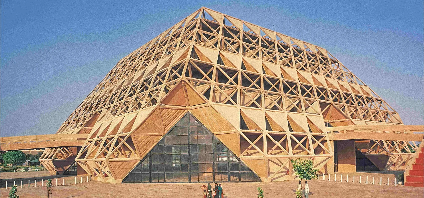 India, India's Architectural Wonders, Traveler's Guide