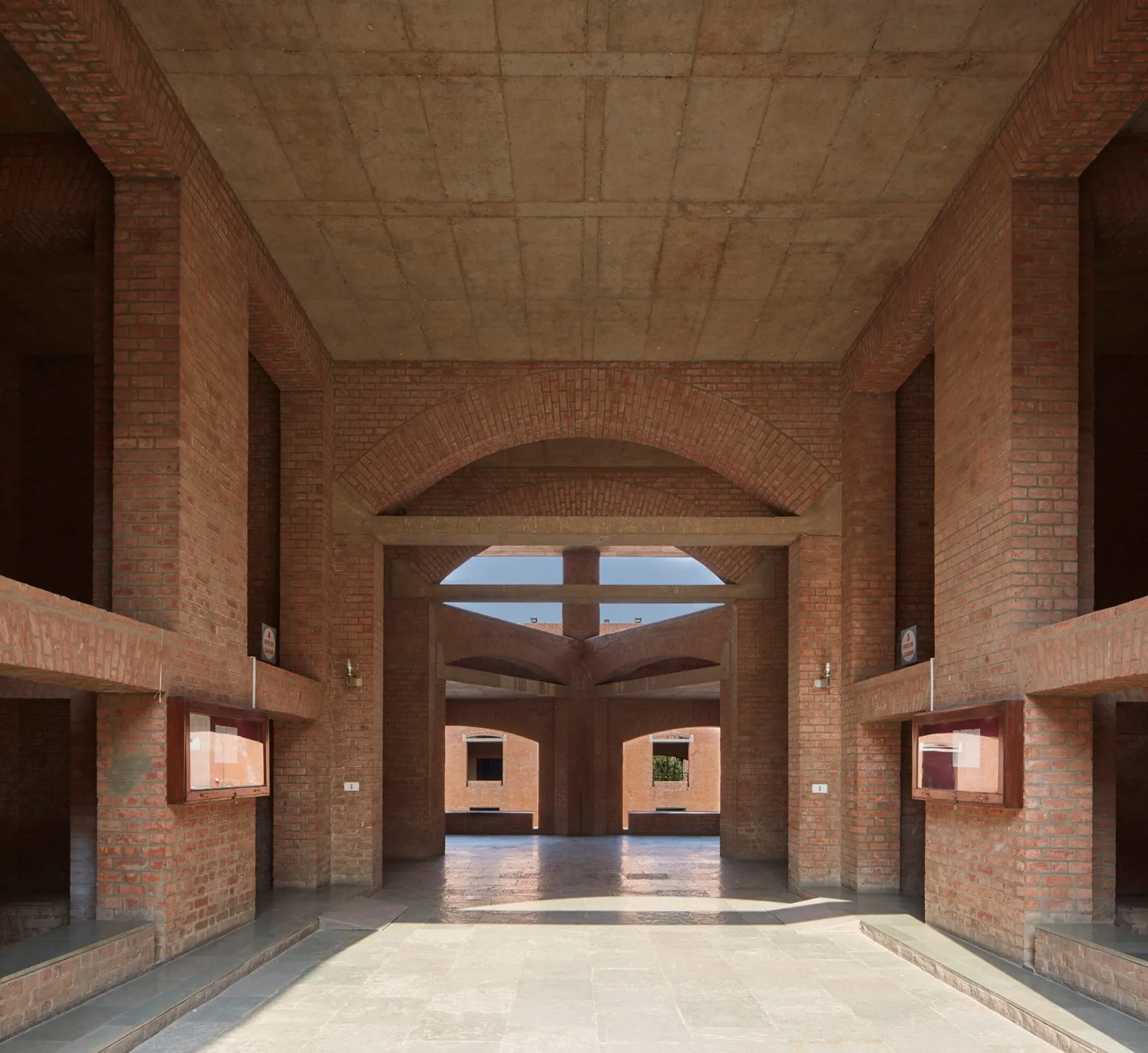 India, India's Architectural Wonders, Traveler's Guide
