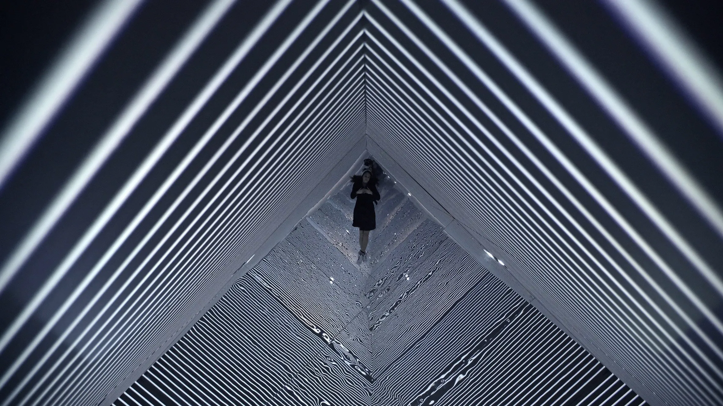 Infinity Room Marks a New Era of AI Art at DATALAND Los Angeles