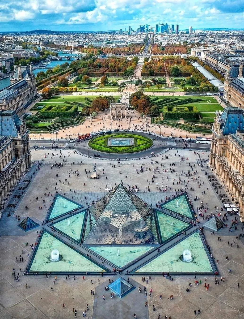 Louvre Museum Heist Marks a New Security Crisis for Paris’s Architectural Landmark 12 Jewelry Heist at the Louvre Museum in Paris