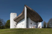 Le Corbusier: 10 Iconic Works That Shaped Modern Architecture