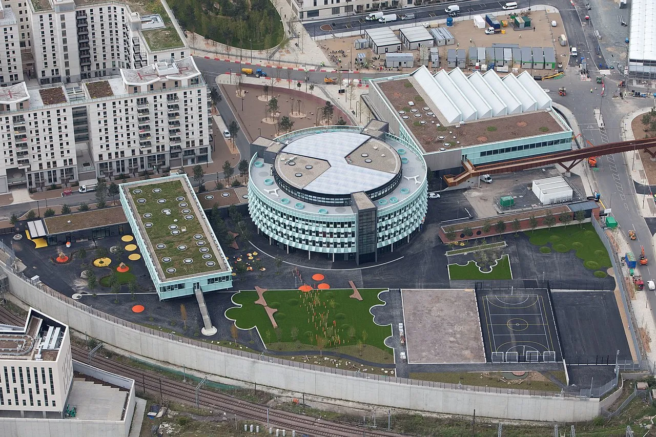 From Paris 1924 to Paris 2024: The Olympic Village Legacy Across 10 Cities 21 Paris 1924 to Paris 2024: The Olympic Village, London, olympic cities