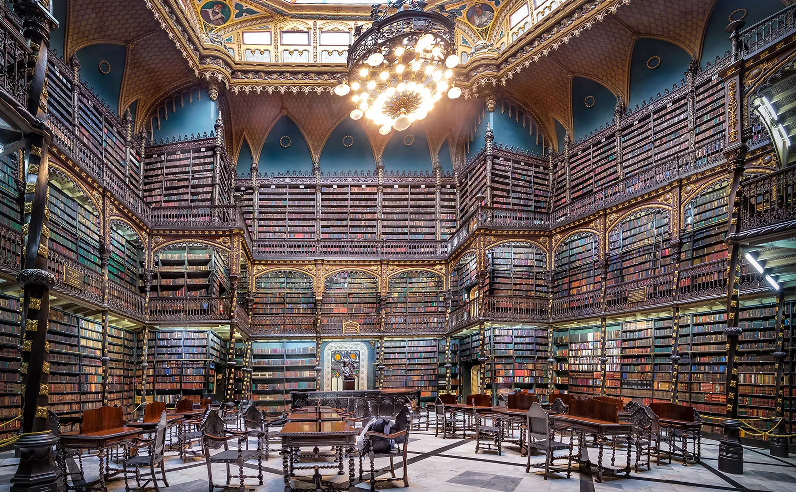 15 Beautiful Libraries Around the World for Architecture Lovers