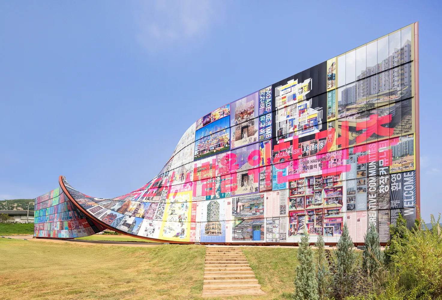Heatherwick’s Humanise Wall Sparks a Civic Conversation at Seoul Biennale 2025 8 Seoul Biennale of Architecture and Urbanism 2025-Humanise Walli-Thomas Heatherwick
