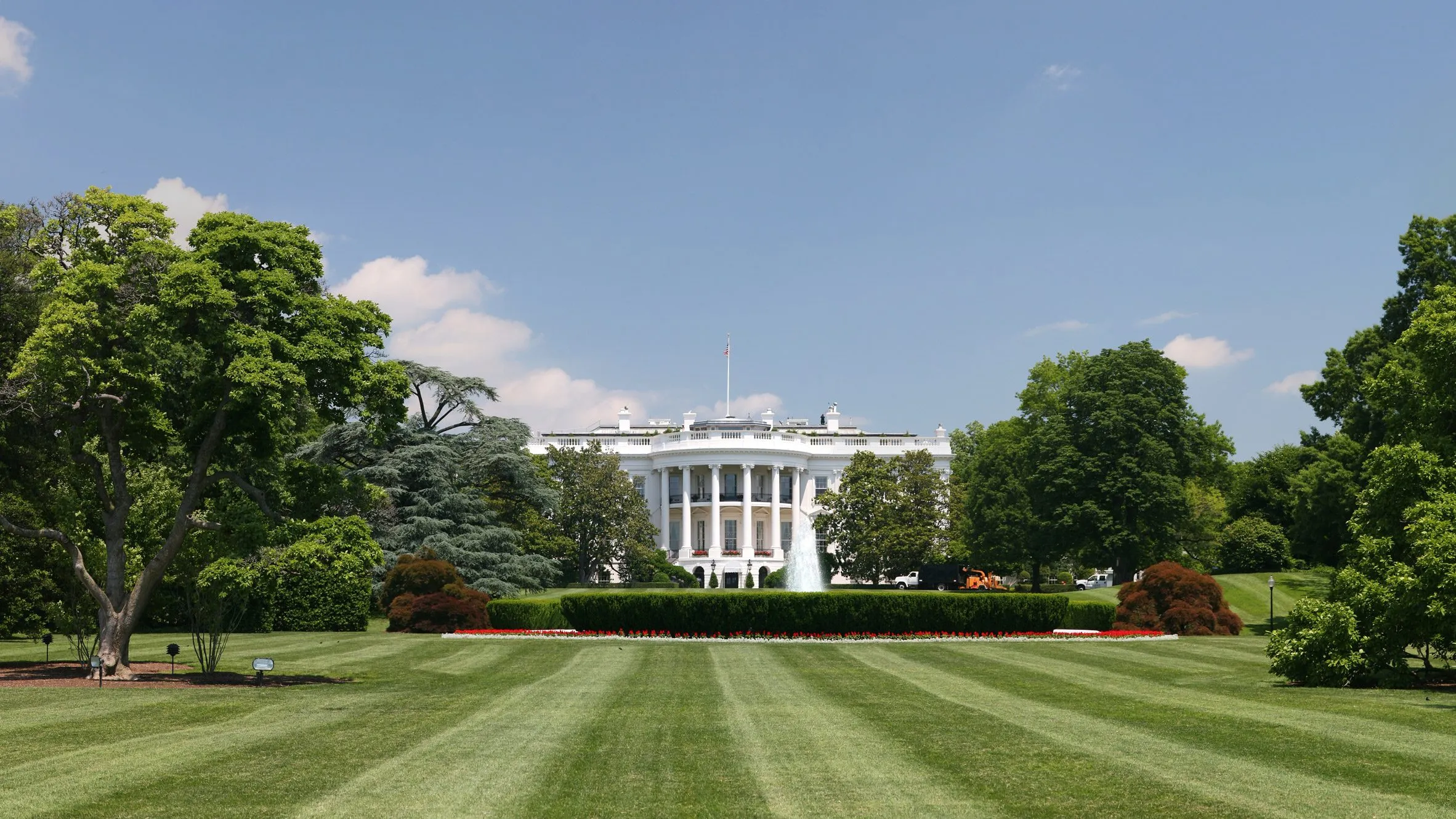White House to Host Historic UFC Event on South Lawn in 2026 5 White House to Host Historic UFC Event on South Lawn in 2026