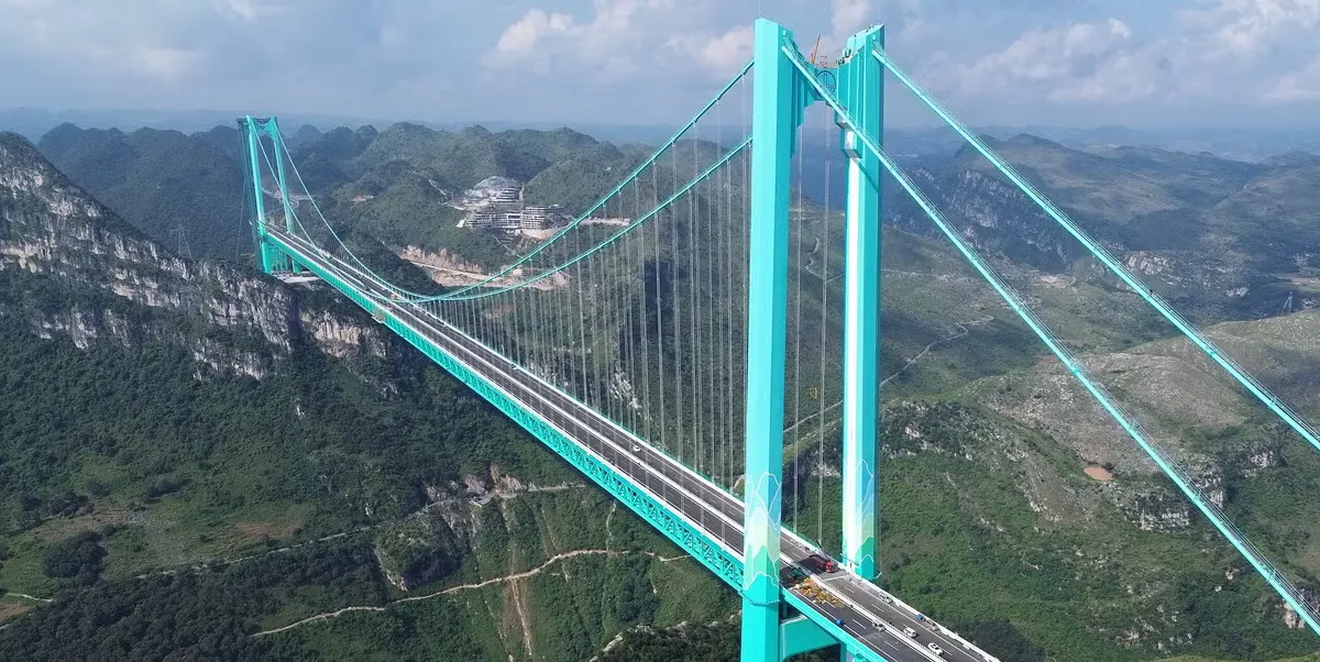 World’s highest Bridge Opens in China: Huajiang Grand Canyon Bridge