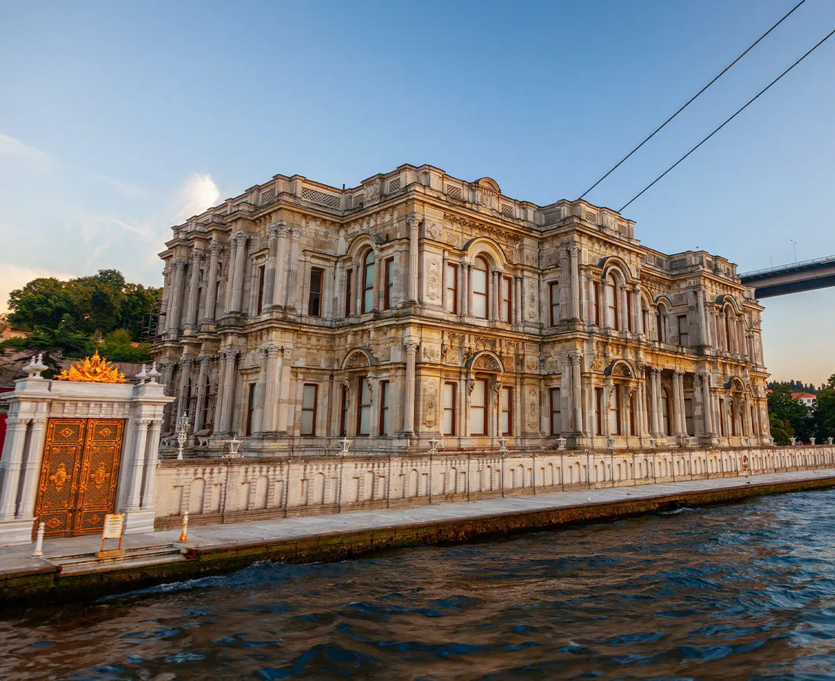 25 Places You Must See in Istanbul If You Love Architecture