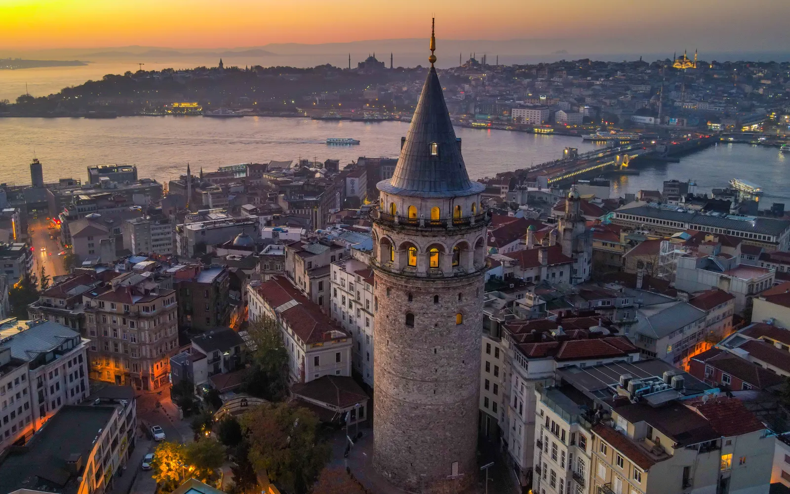 25 Places You Must See in Istanbul If You Love Architecture