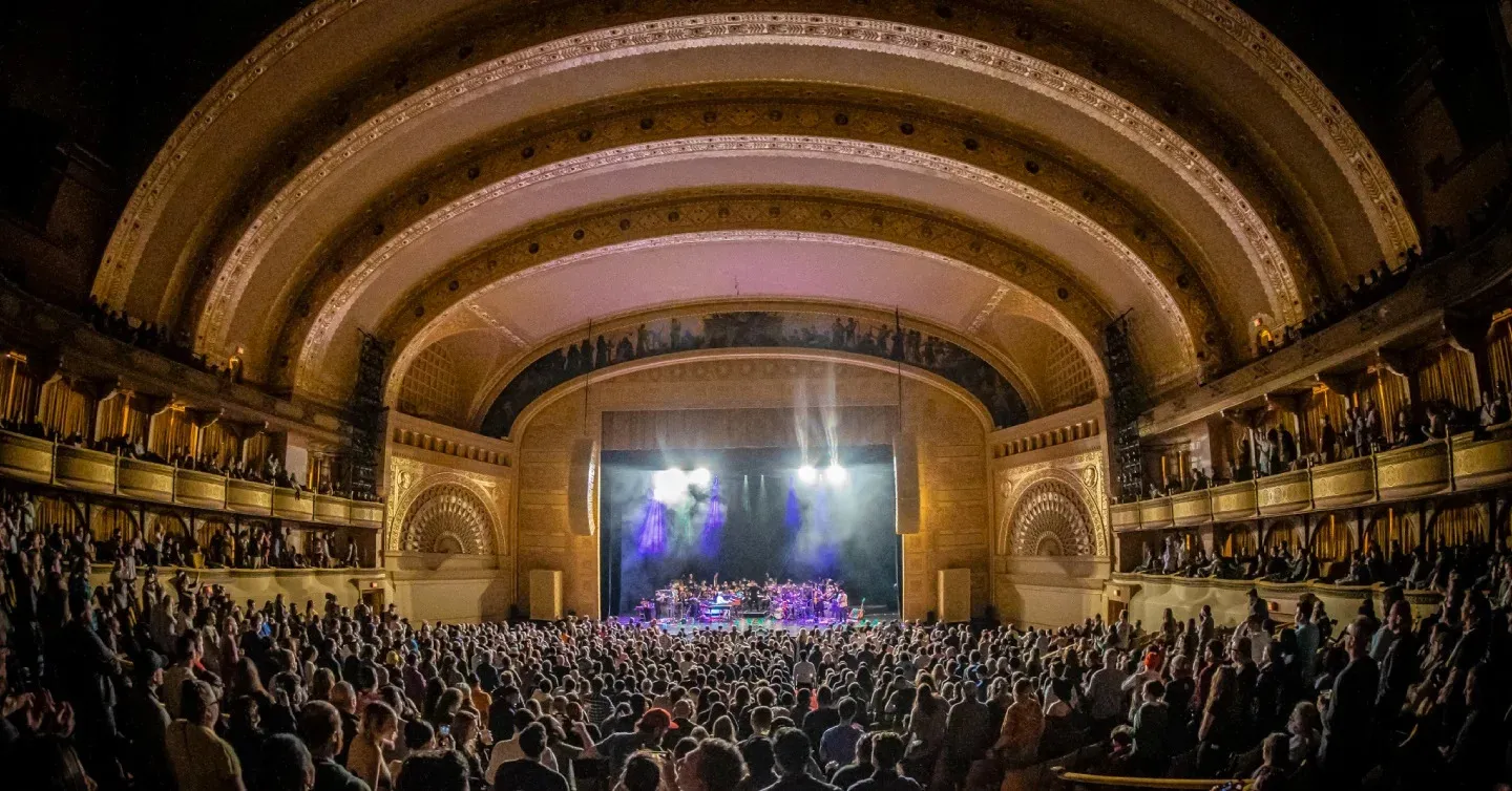 10 Famous Architects Who Didn’t Have an Architecture Degree 8 Auditorium Theatre by Louis Sullivan; Renowned Architects
