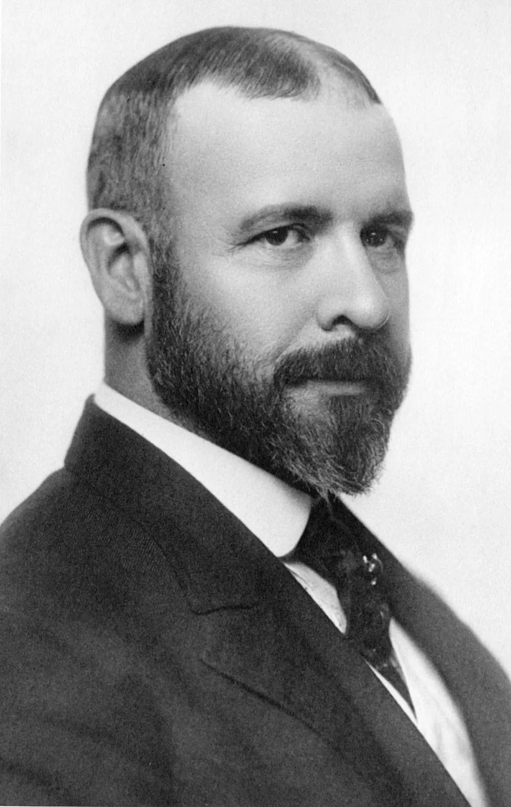 10 Famous Architects Who Didn’t Have an Architecture Degree 7 Louis Sullivan; 10 Famous Architects Who Didn’t Have an Architecture Degree