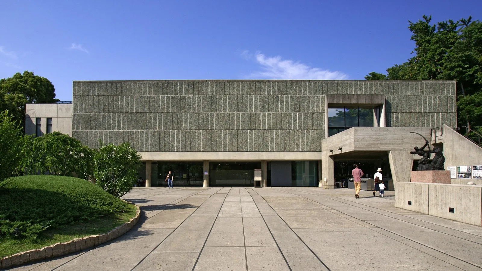 Le Corbusier: 10 Iconic Works That Shaped Modern Architecture